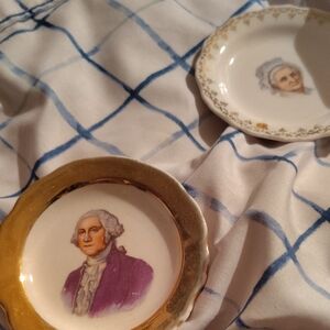 Gold and White Decorative Plates Set